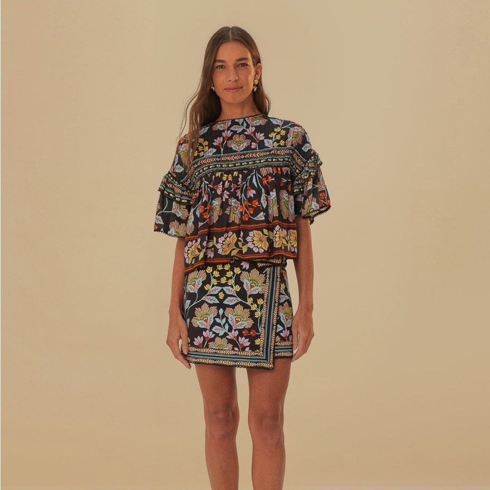 Farm Rio Black Flowery Ruffle Blouse